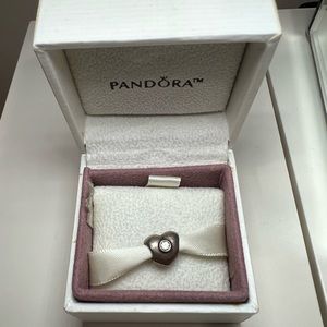 SILVER HEART WITH RHINESTONE CENTER PANDORA CHARM